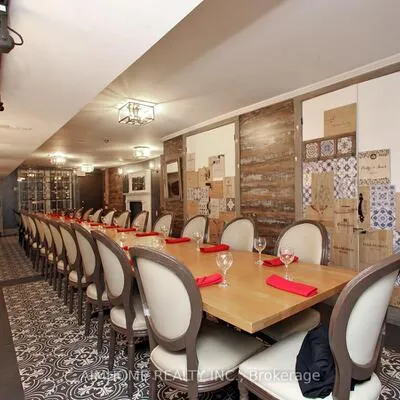 1370,&nbsp;St Clair, Corso Italia-Davenport, Toronto