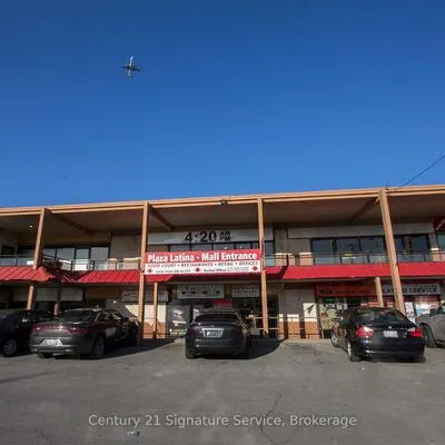 9,&nbsp;Milvan, Humber Summit, Toronto