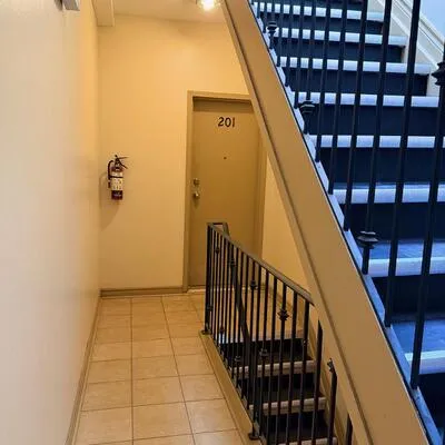 Commercial for sale, 802, Bloor, Dovercourt-Wallace Emerson-Junction, Toronto