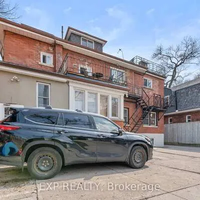 354,&nbsp;Annette, Junction Area, Toronto