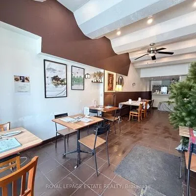 Commercial for sale, 1351, St Clair, Corso Italia-Davenport, Toronto