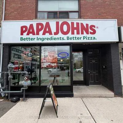 858,&nbsp;The Queensway, Stonegate-Queensway, Toronto