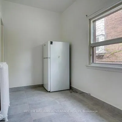 24,&nbsp;Indian Road, High Park North, Toronto