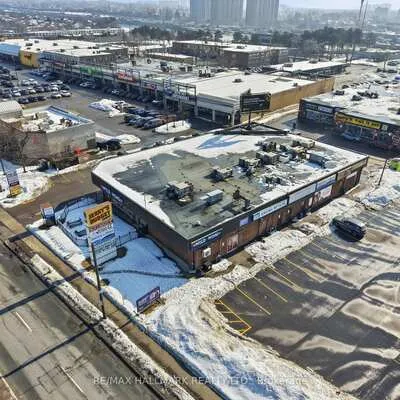1625,&nbsp;Wilson, Downsview-Roding-CFB, Toronto