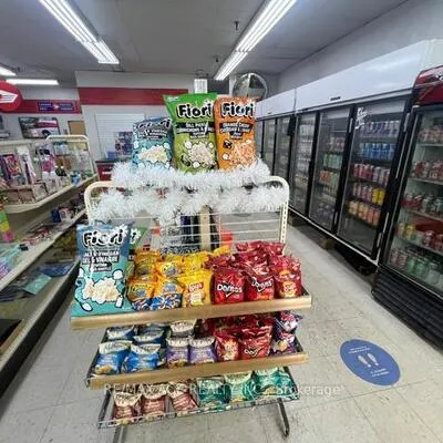 1116,&nbsp;Wilson, Downsview-Roding-CFB, Toronto