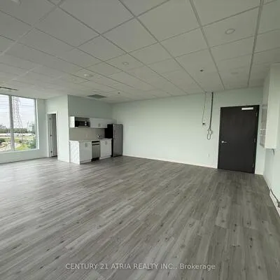 996,&nbsp;Martin Grove, West Humber-Clairville, Toronto