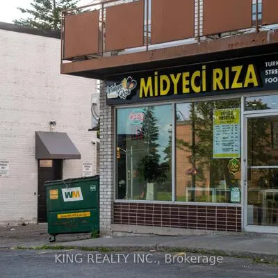 954,&nbsp;Wilson, Downsview-Roding-CFB, Toronto