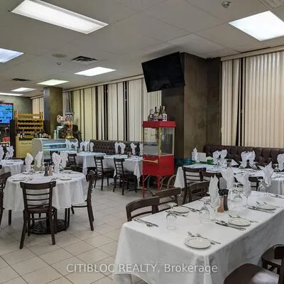 1183,&nbsp;Finch, York University Heights, Toronto