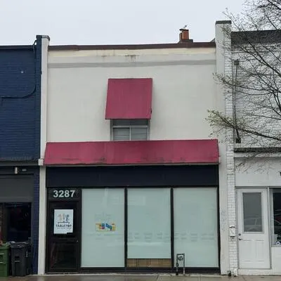 3287,&nbsp;Dundas, Junction Area, Toronto