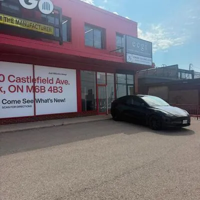 3295,&nbsp;Dufferin, Yorkdale-Glen Park, Toronto
