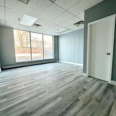 81,&nbsp;Brisbane, York University Heights, Toronto