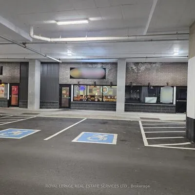 21,&nbsp;Rexdale, West Humber-Clairville, Toronto