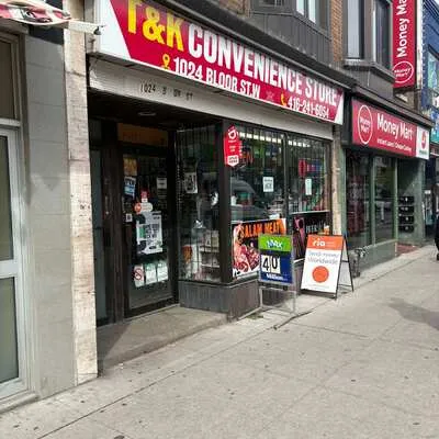 1024,&nbsp;Bloor, Dovercourt-Wallace Emerson-Junction, Toronto