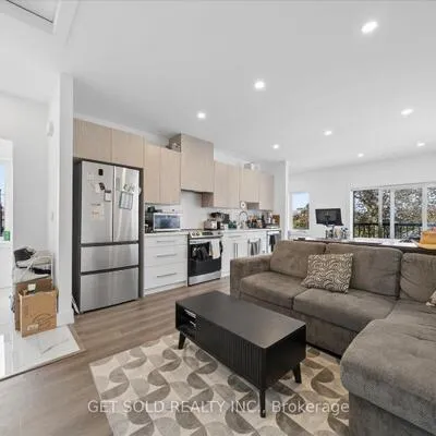 15,&nbsp;Burrard, Elms-Old Rexdale, Toronto