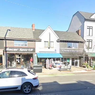2212,&nbsp;Bloor, High Park-Swansea, Toronto