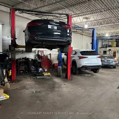 Commercial for sale, 19, Vanley, York University Heights, Toronto