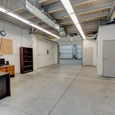 411, Four Valley, Concord, Vaughan