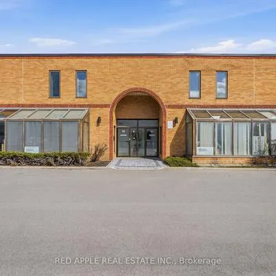 400,&nbsp;Creditstone, East Woodbridge, Vaughan