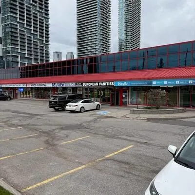 201,&nbsp;millway, Concord, Vaughan