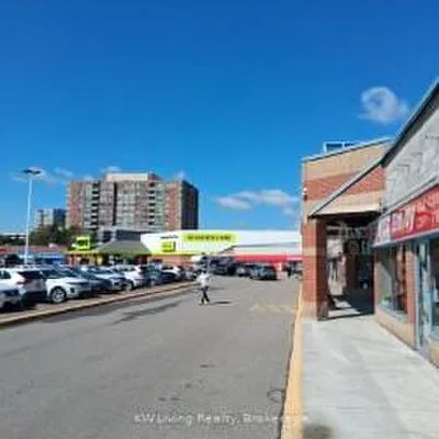 800,&nbsp;Steeles, Lakeview Estates, Vaughan