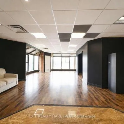140,&nbsp;Regina, West Woodbridge Industrial Area, Vaughan