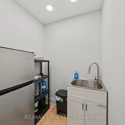 400,&nbsp;Creditstone, Concord, Vaughan