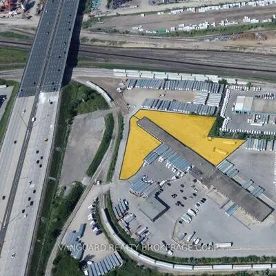 205,&nbsp;Doney, Concord, Vaughan