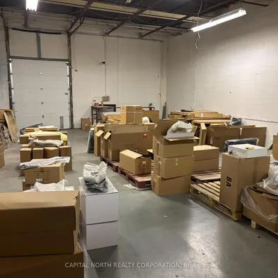 701,&nbsp;Millway, Concord, Vaughan