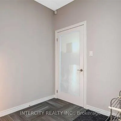 7611,&nbsp;Pine Valley, Pine Valley Business Park, Vaughan
