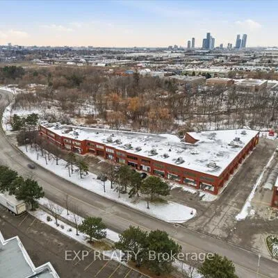 470,&nbsp;North Rivermede, Concord, Vaughan