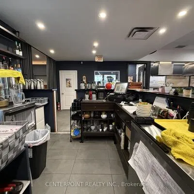 180, Steeles, Crestwood-Springfarm-Yorkhill, Vaughan