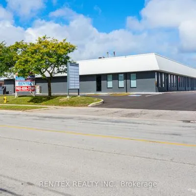 582,&nbsp;Rivermede, Concord, Vaughan