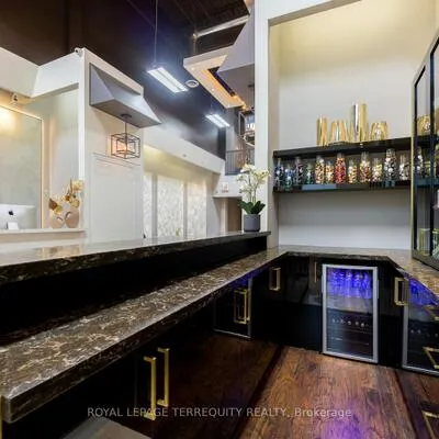 8750,&nbsp;Jane, Concord, Vaughan