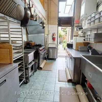 665,&nbsp;Millway, Concord, Vaughan