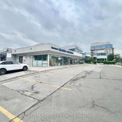 7077,&nbsp;Bathurst, Crestwood-Springfarm-Yorkhill, Vaughan
