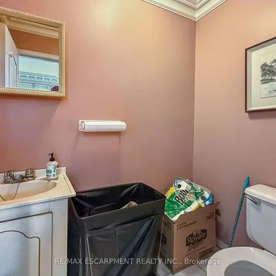 8540,&nbsp;KEELE, Concord, Vaughan