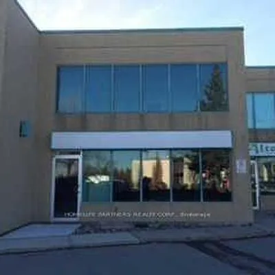 120,&nbsp;Woodstream, Vaughan Grove, Vaughan