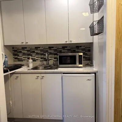 82, Henderson, Aurora Highlands, Aurora