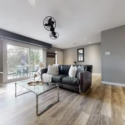 195, Milestone, Aurora Village, Aurora