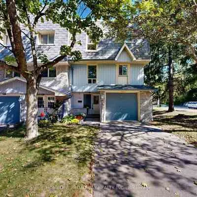 109, Poplar, Aurora Highlands, Aurora