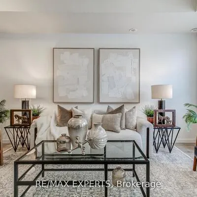 300, Alex Gardner, Aurora Village, Aurora