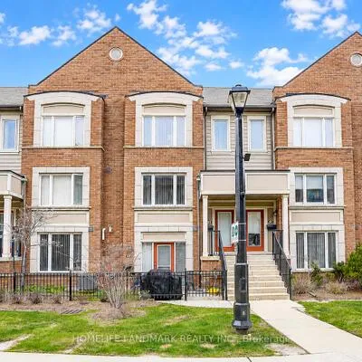 61,&nbsp;Burton Howard, Bayview Northeast, Aurora