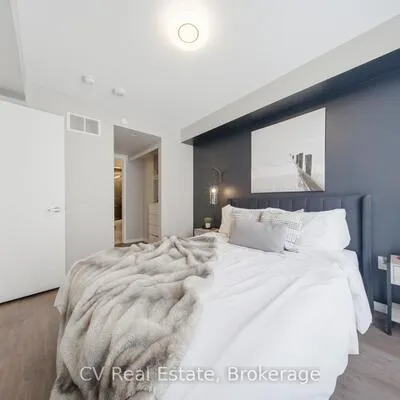 500,&nbsp;Alex Gardner, Aurora Village, Aurora