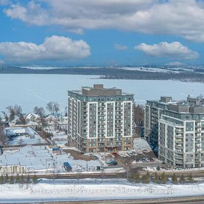 56,&nbsp;Lakeside, Little Lake, Barrie