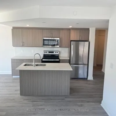 58,&nbsp;Lakeside, Little Lake, Barrie