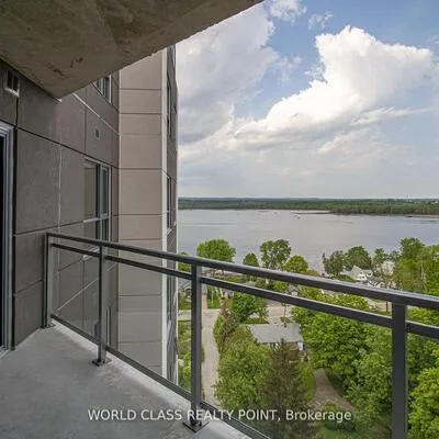 56,&nbsp;Lakeside, Little Lake, Barrie