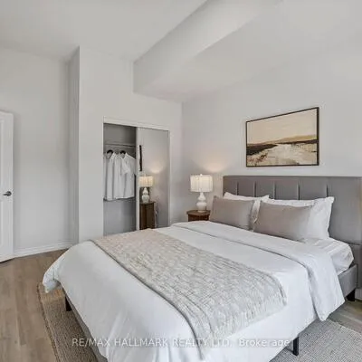 70,&nbsp;Dean, Painswick South, Barrie