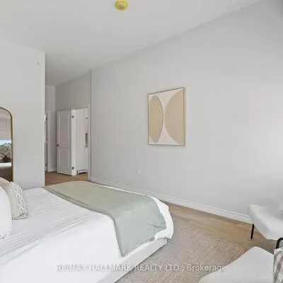 70,&nbsp;Dean, Painswick South, Barrie