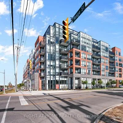 681,&nbsp;Yonge, Painswick South, Barrie