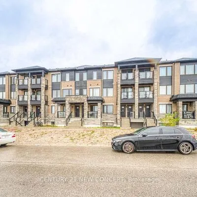 32,&nbsp;Magnolia, Innis-Shore, Barrie